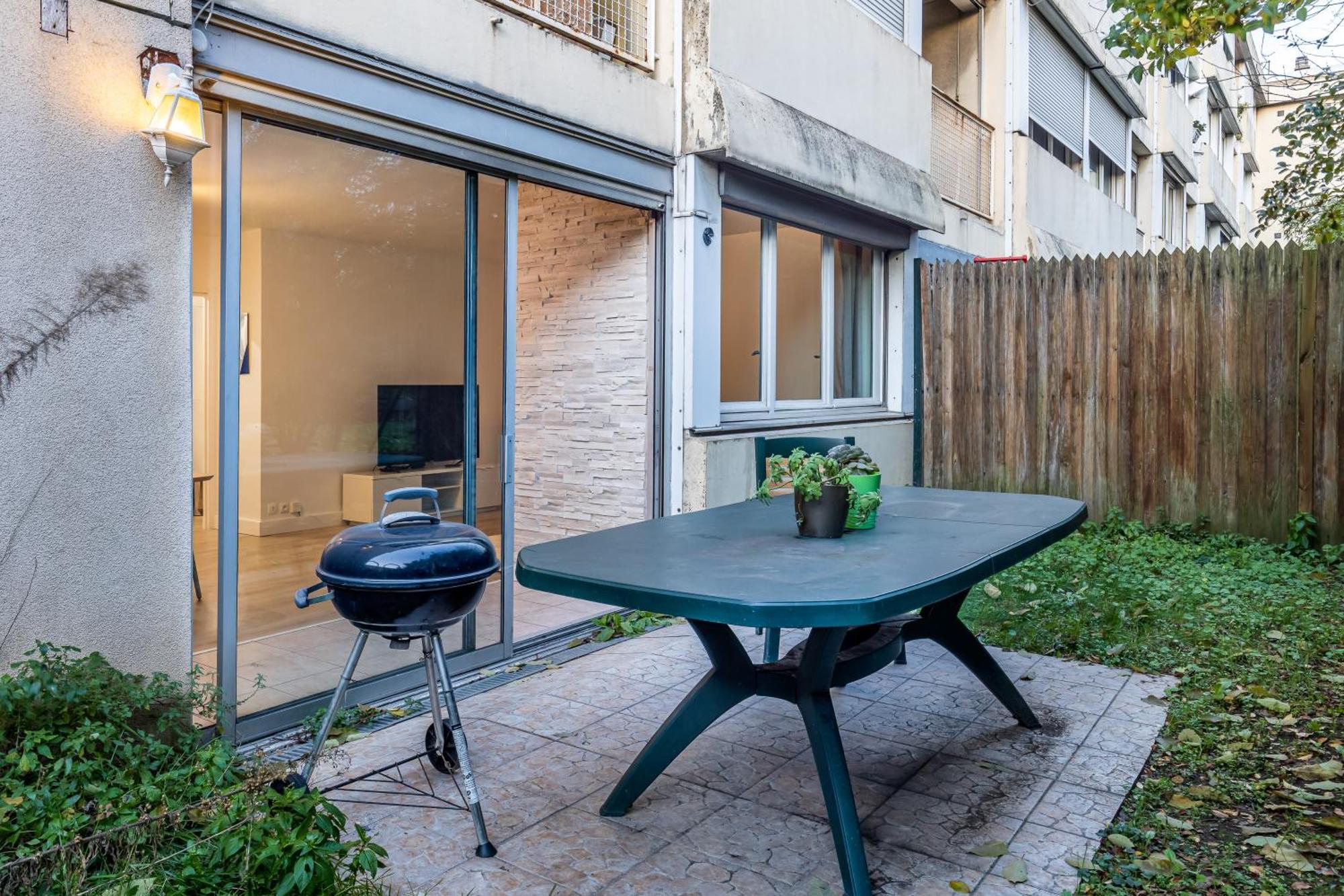 דירות ווילג'וף Oasis Urbaine For 8 Near To Paris מראה חיצוני תמונה